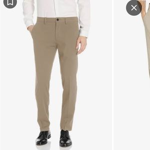 Kenneth Cole Reaction Khakis 33x30